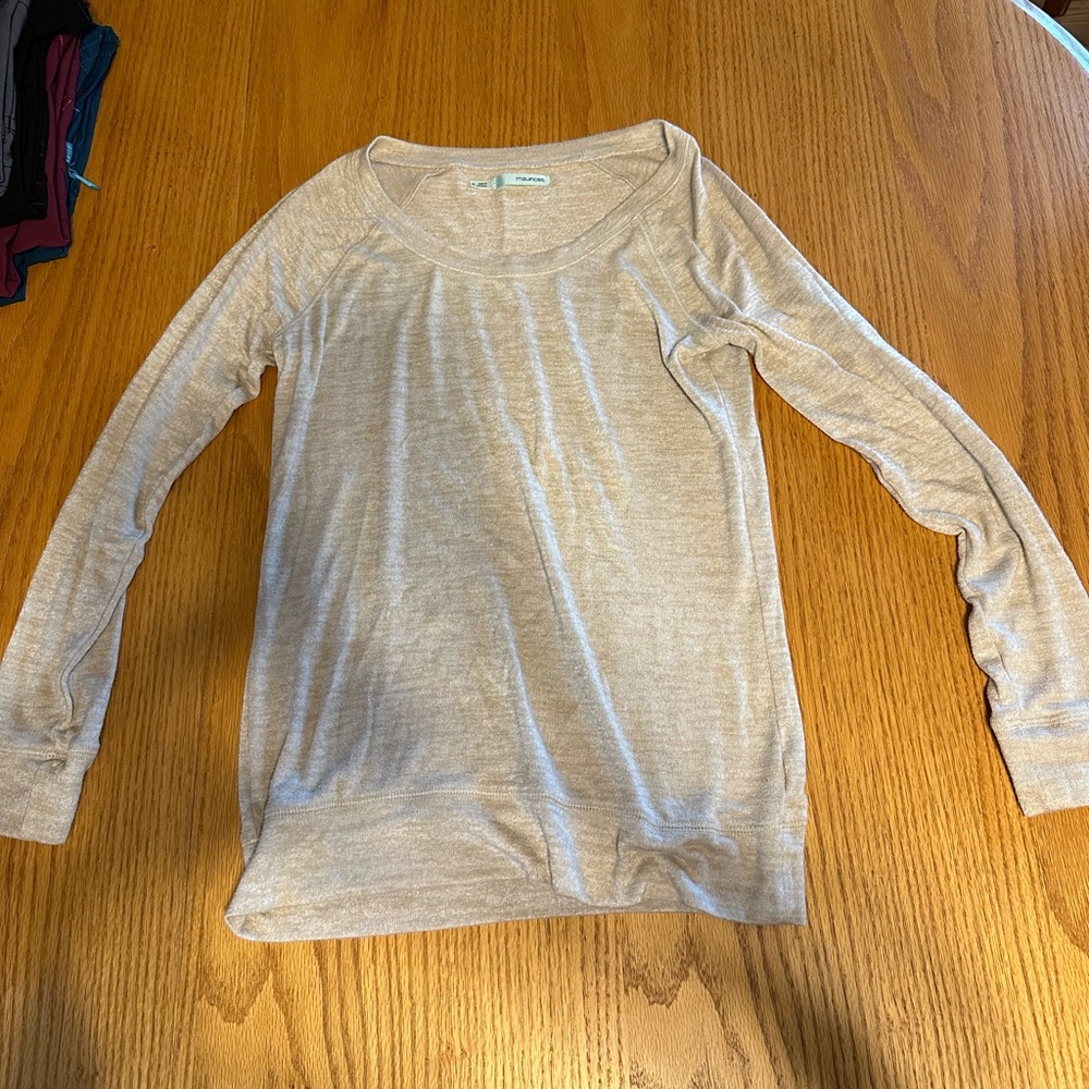Maurices Women’s Long Sleeve T-Shirt Size Xtra Small